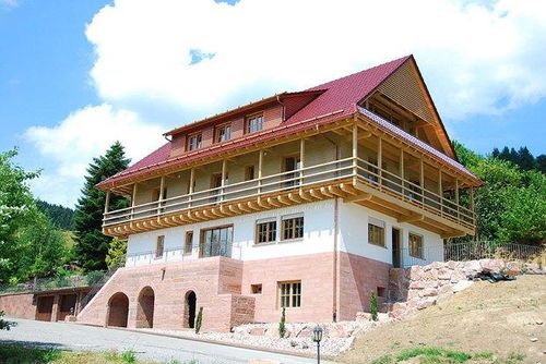 NUR-HOLZ guesthouse